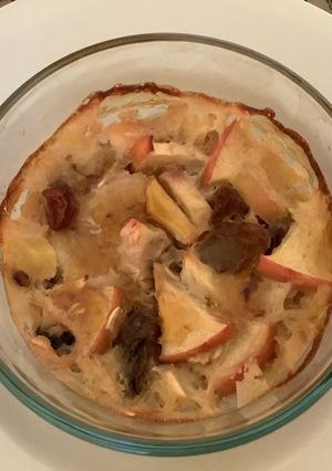 A picture of Baked oatmeal (apple and banana).