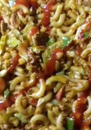 A picture of Macrooni.