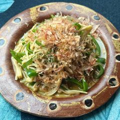 Japanese Green Peppers and Enokidake Mushrooms Fry A picture of Japanese Green Peppers and Enokidake Mushrooms Fry.