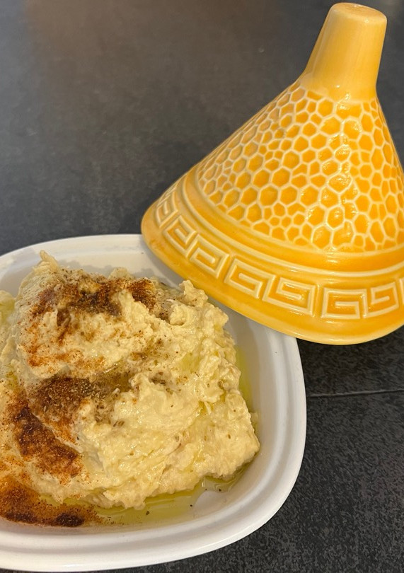 Una foto de Hummus tradicional (garbanzos)