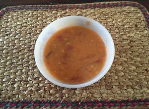 Una foto de Sopa de elote con epazote