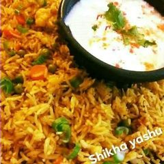 A picture of Cauli-Tomato Rice.