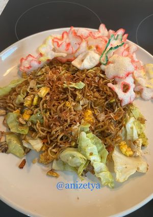 Foto resep Mie goreng tektek sambal terasi