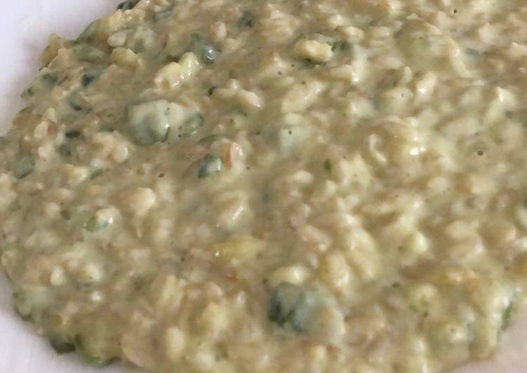 Risotto integrale light zucchine e Philadelphia alla greca senza soffritto