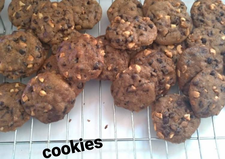 Cara Gampang Membuat Cookies coklat mede yang Sempurna