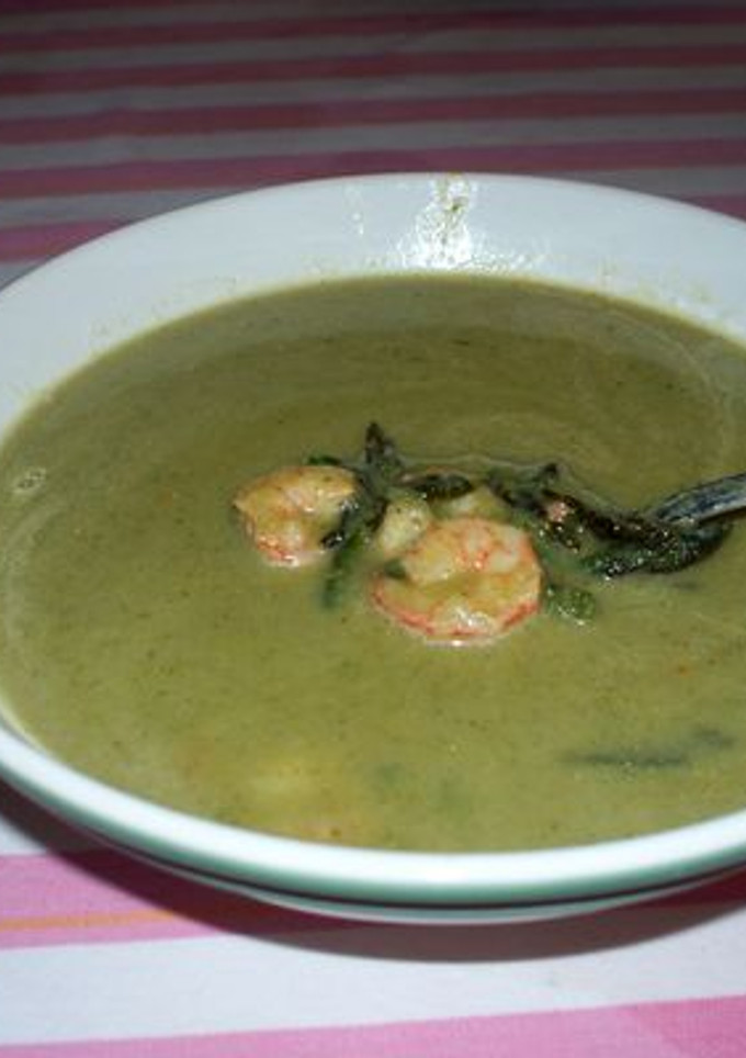 Una foto de Sopa de lechuga