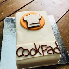 Eggless, gelatine free fondant A picture of Eggless, gelatine free fondant.
