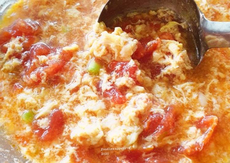 Tomato Egg Drop Soup / Sop Telor tomat