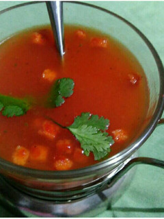 A picture of Tomato carrot soup.