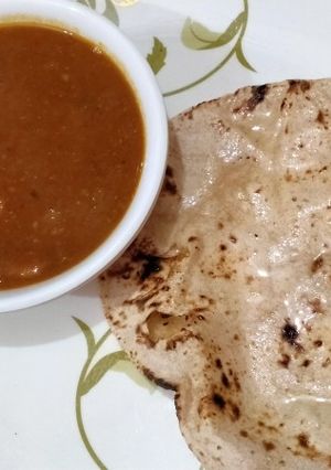 गेहूं के आटे की रोटी(gehun k aate ki roti recipe in hindi) रेसिपी मुख्य फोटो