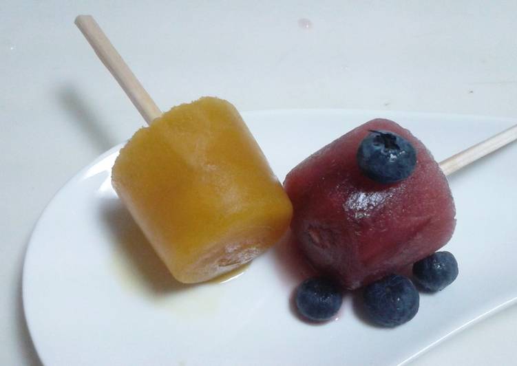 Recipe of Ultimate Fresh fruit popsicle