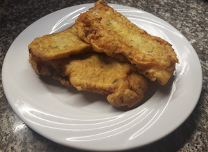 Una foto de Pescado frito con tempura de cerveza
