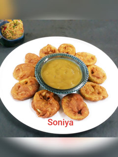 लौकी के पकौड़े (lauki ke pakode recipe in hindi) रेसिपी मुख्य फोटो