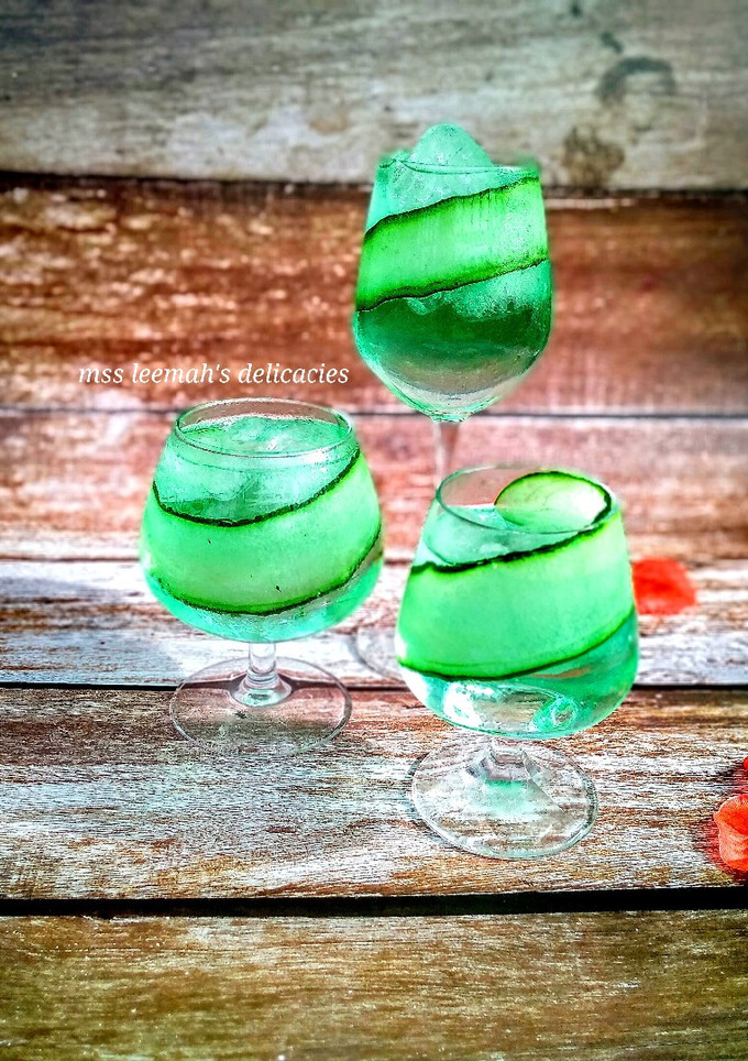 A picture of Cucumber and Mint Juice 💚💚.