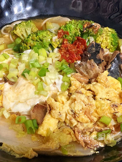 茄汁鯖魚罐頭麵 的食譜成品照片