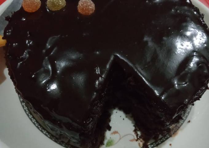 Recipe of Ultimate 3 ingredient cake in sauce..with potatoes triangles full meal