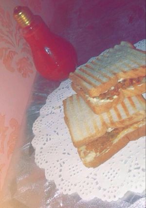 صورة لوصفة ساندوش التونه وبازيلاء بالكاري 🌮على طريقتي