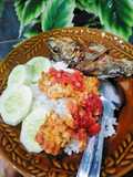 366. Sambel Tomat Mentahan