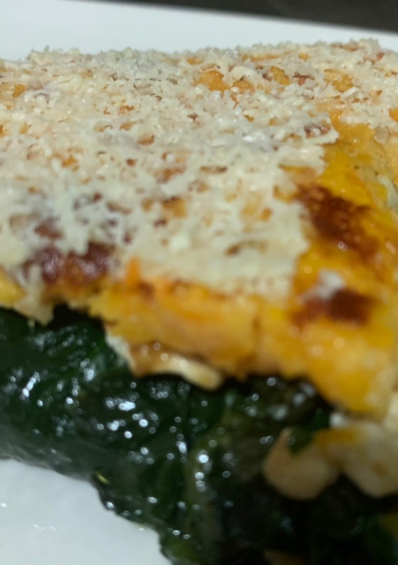 Una foto de Gratinado de calabaza y espinacas