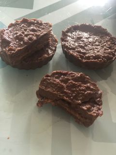 Une photo de Reeses beurre de cacahuète et confiture de cerise