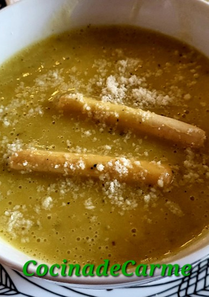 Una foto de Crema de champiñones casera