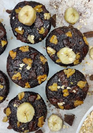 A picture of Eggless Oats Chocolate Brownie Muffins.