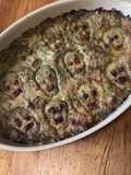 Gratin « skull » au cresson, fanes de radis, haricots blancs, herbes et épices