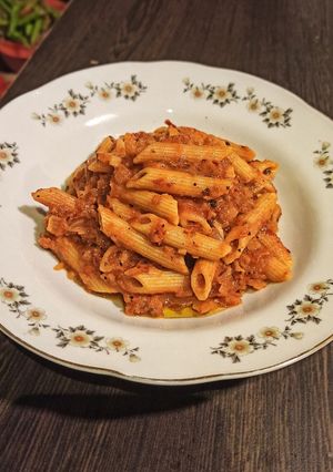 A picture of Penne Arrabbiata (Pasta with Red Sauce).