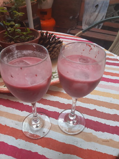 Una foto de Piña colada de frambuesa