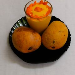 A picture of Mango malai lassi.