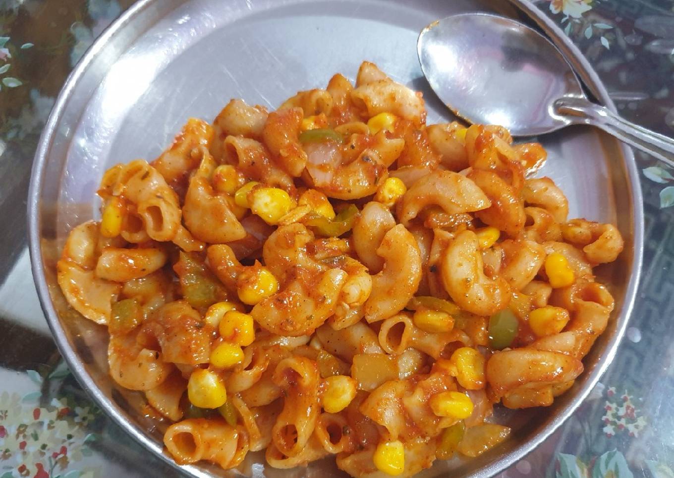 Steps to Prepare Homemade Red sauce pasta