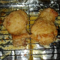 A picture of Garlic Parmesan Chicken Thighs.