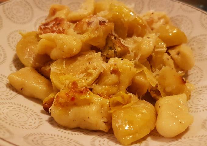 Gnocchis poêlés avec des choux de bruxelles de parmesan