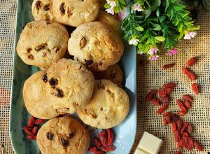 Foto di Biscotti con bacche di goji e cioccolato bianco