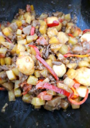 Foto resep Semur kering daging giling-kentang-telor puyuh