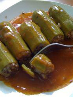A picture of Stuffed Zucchinis.