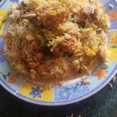 A picture of Chicken biryani.