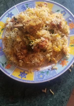 A picture of Chicken biryani.