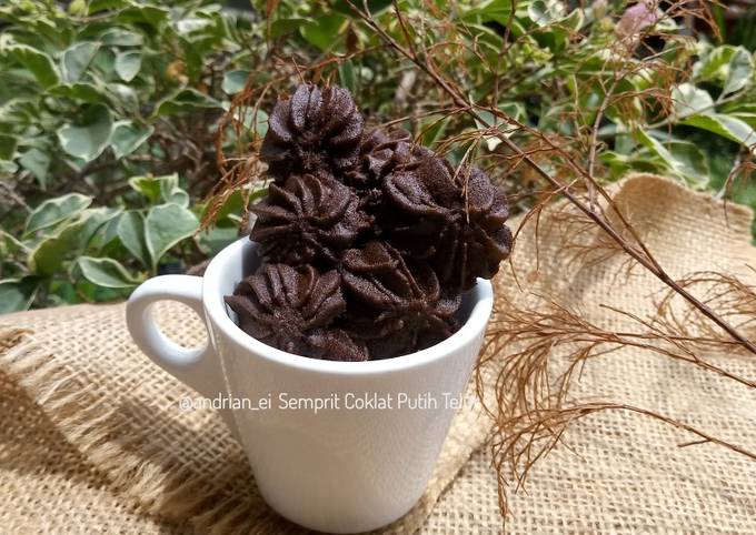 Semprit Coklat (Putih Telur)