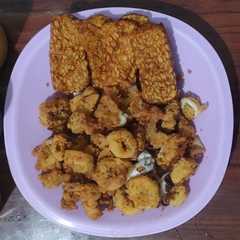 A picture of Sahur day1:Cumi Goreng Tepung.