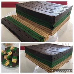 A picture of Coffee Pandan Layer Cake.