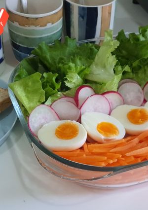 รูปของ สลัดแรดิชไข่ต้ม Radish-Boiled Egg Salad