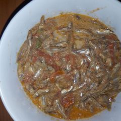 A picture of Omena cooked with milk.