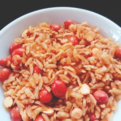 A picture of Fried spicy poha.