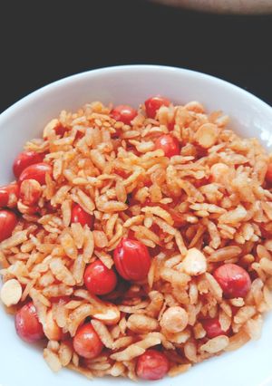A picture of Fried spicy poha.