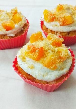 A picture of Papaya Coconut Muffins.
