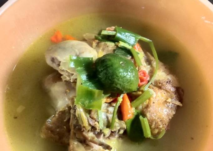 Soto Ayam Goreng