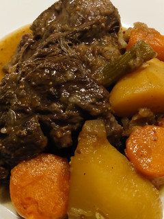 A picture of Pot roast with balsamic and mustard.