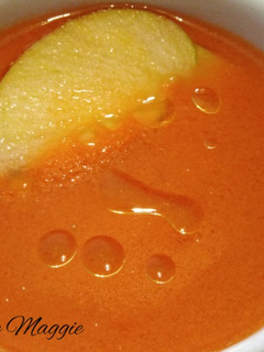 Una foto de Gazpacho de manzana con tomate
