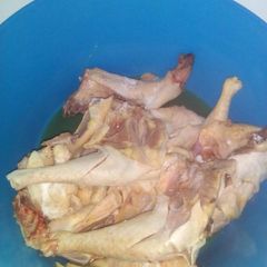 A picture of Slow-roast free range chicken.